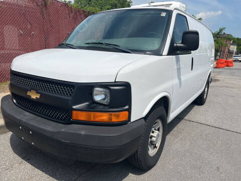 2009 Chevrolet Express for sale at Deleon Mich Auto Sales in Yonkers NY