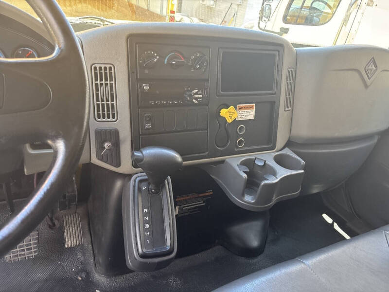 2019 International DuraStar 4300