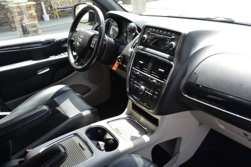 2015 Dodge Grand Caravan SXT