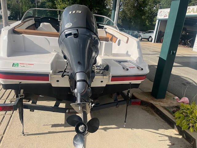 2019 Four Winns HD 180