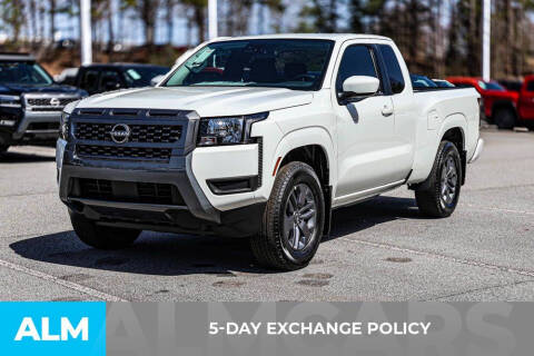 2025 Nissan Frontier SV