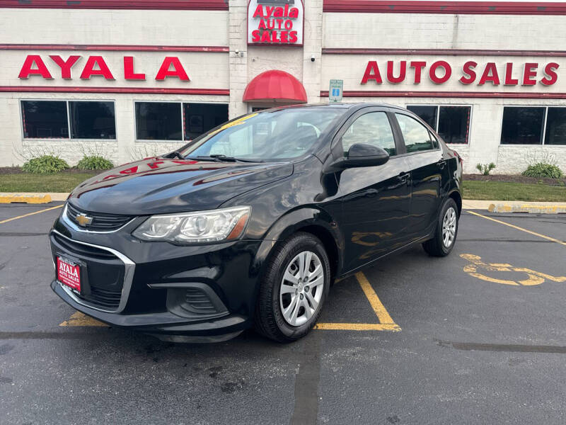 2017 Chevrolet Sonic LS photo 2