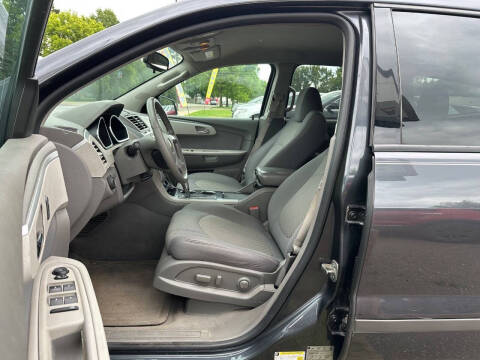 2012 Chevrolet Traverse LS