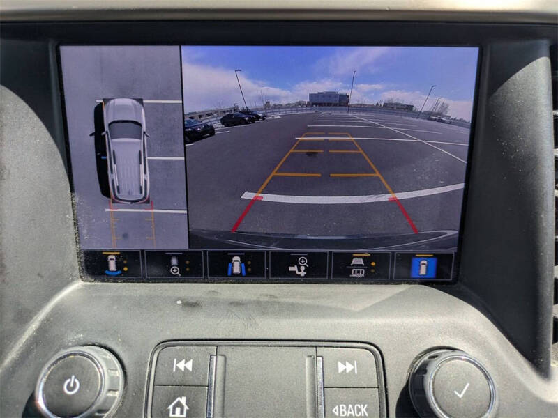 2022 GMC Acadia Denali