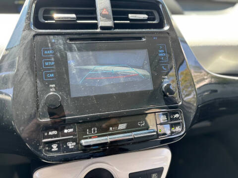 2016 Toyota Prius Two