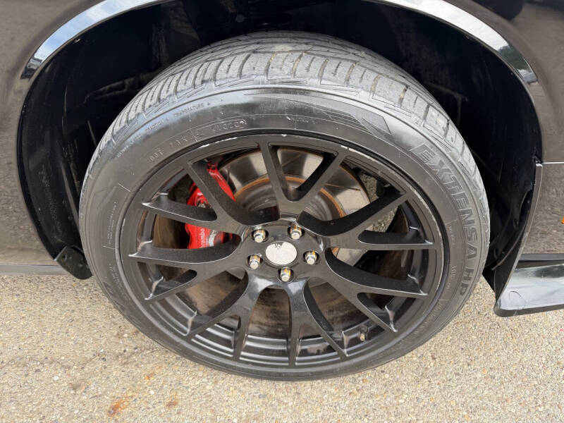 2011 Dodge Challenger SRT8 392
