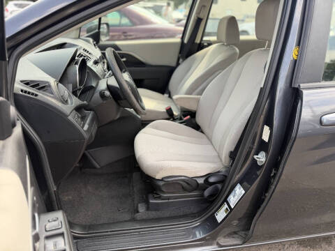 2015 Mazda MAZDA5 Sport