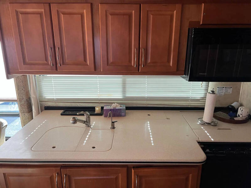 2007 Freightliner MH Chassis