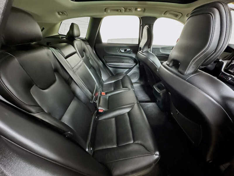 2023 Volvo XC60 B5 Core