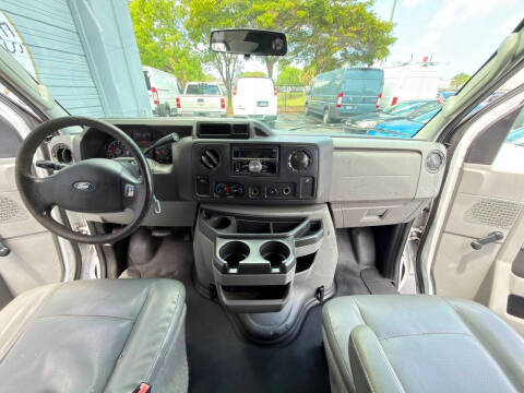 2014 Ford E-Series