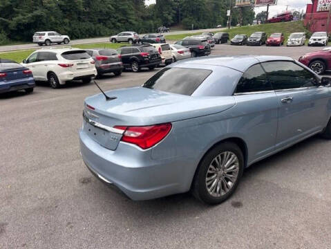 2012 Chrysler 200 Limited