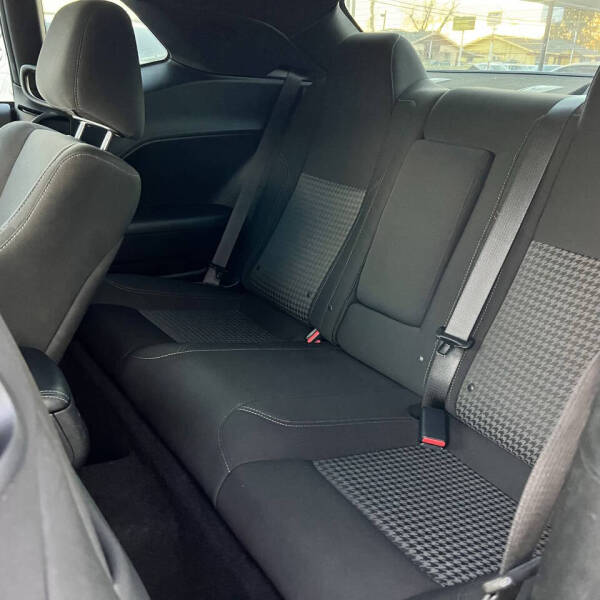 2022 Dodge Challenger SXT