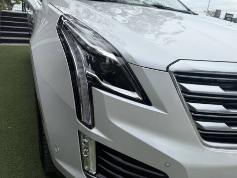 2017 Cadillac XT5 Premium Luxury