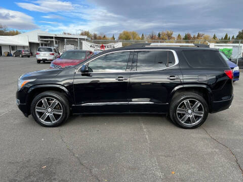 2017 GMC Acadia Denali