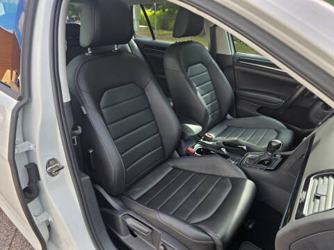 2016 Volkswagen Golf TSI SEL