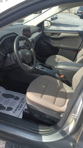 2022 Ford Escape SE