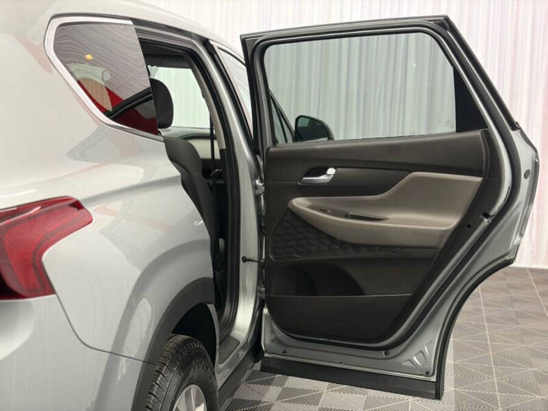 2020 Hyundai Santa Fe SE