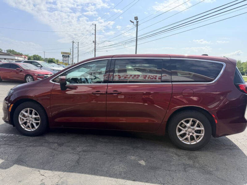 2017 Chrysler Pacifica Touring