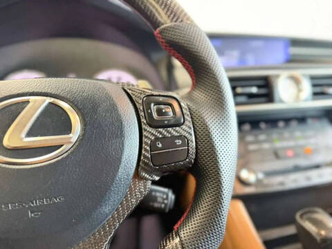2017 Lexus RC 200t