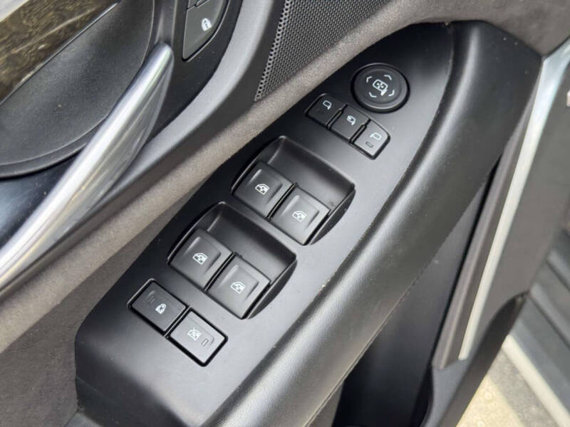 2019 Cadillac Escalade Platinum