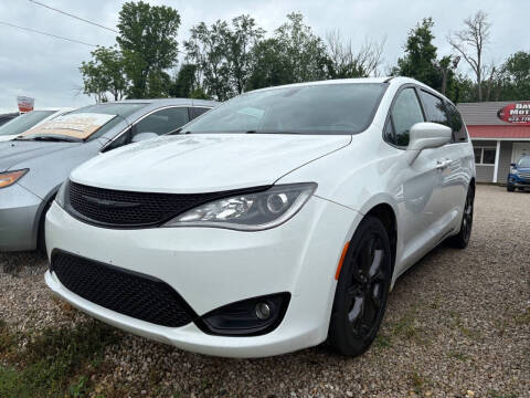 2018 Chrysler Pacifica Touring Plus
