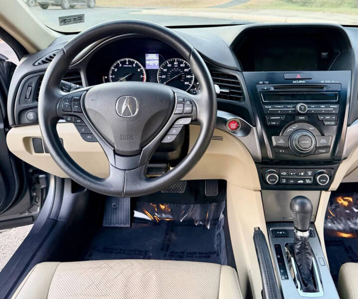 2014 Acura ILX 2.0L w/Tech