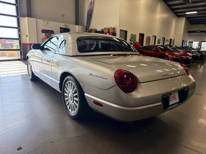 2004 Ford Thunderbird Deluxe