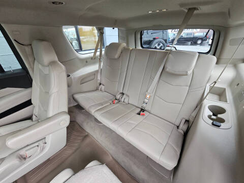 2018 Cadillac Escalade ESV Premium Luxury