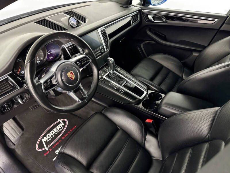 2018 Porsche Macan