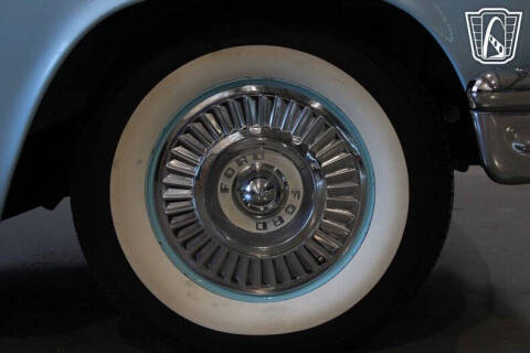 1957 Ford Thunderbird