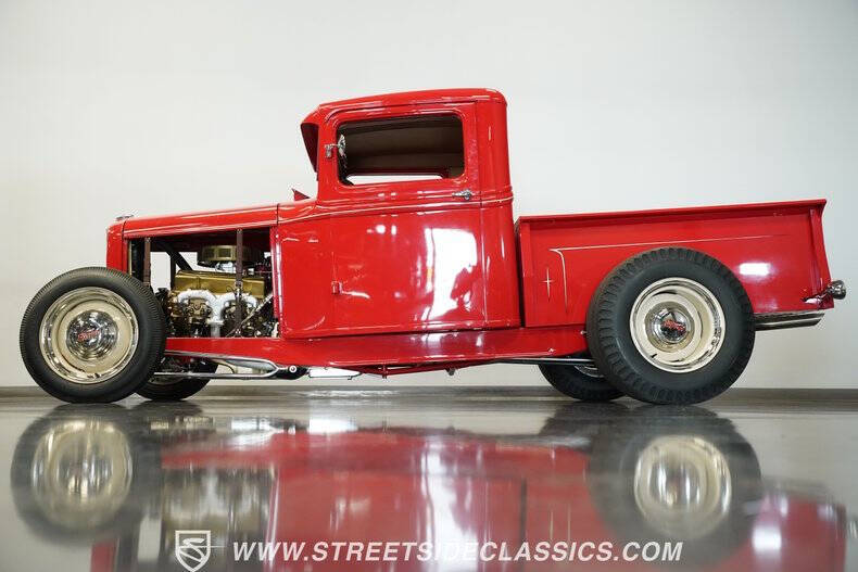 1932 Ford F-100
