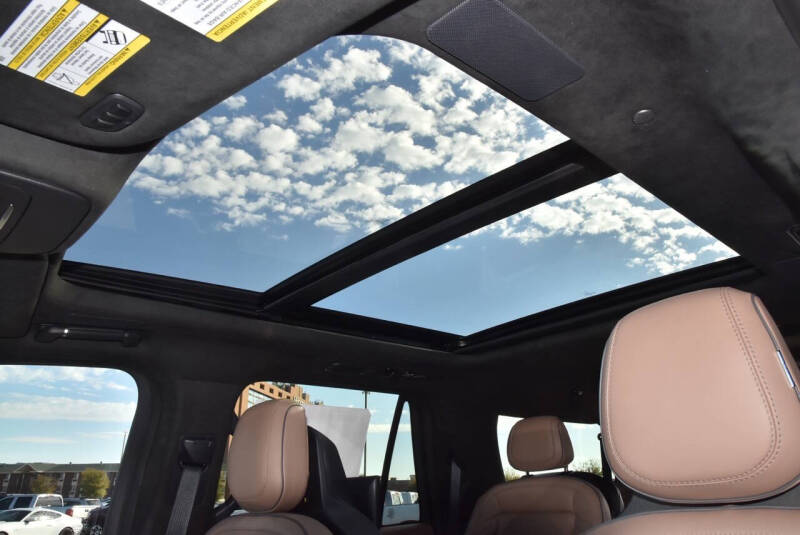 2025 Lincoln Navigator L Black Label