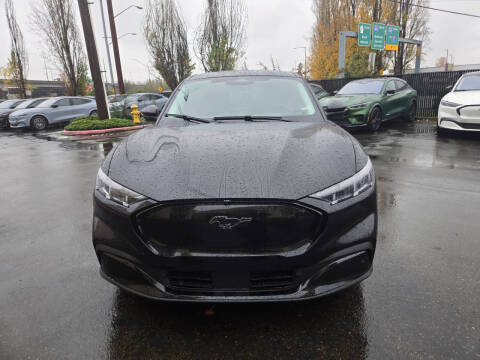 2025 Ford Mustang Mach-E Premium