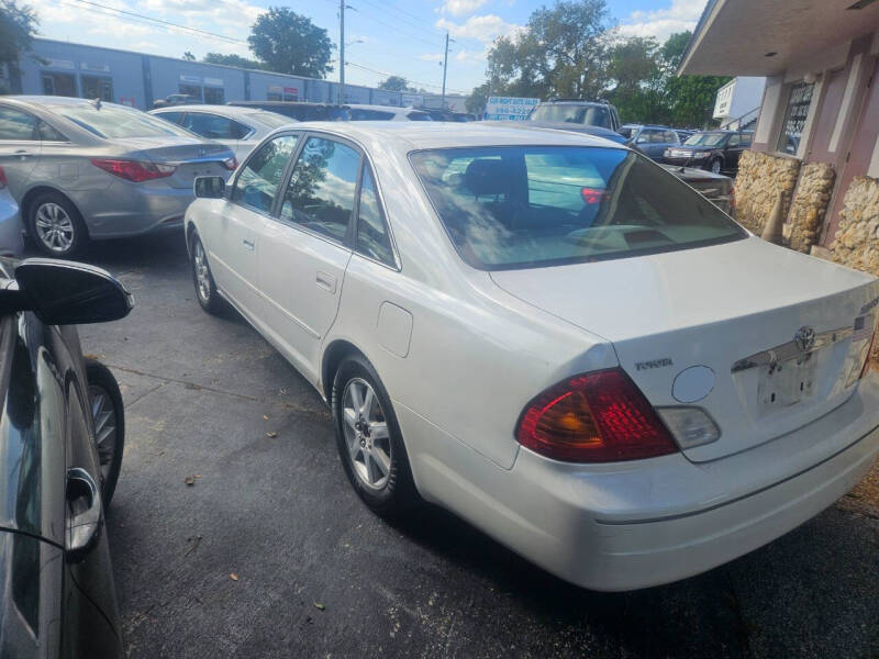 2002 Toyota Avalon XLS