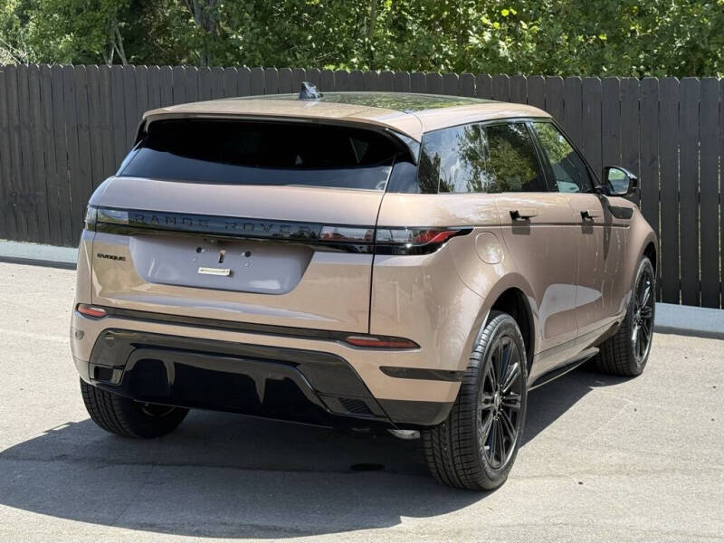 2026 Land Rover Range Rover Evoque P250 Dynamic SE