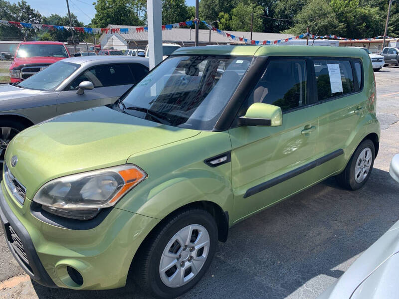 2013 Kia Soul Base's photo