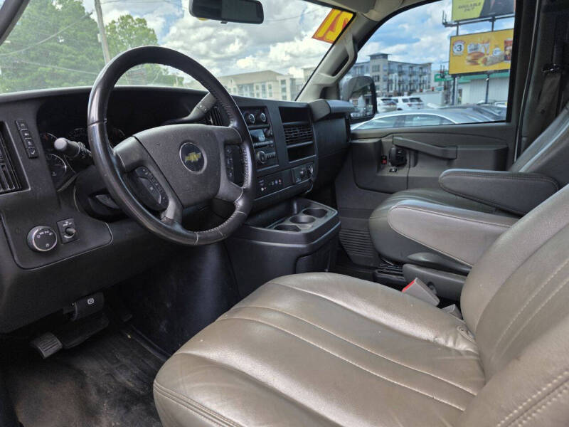 2021 Chevrolet Express 2500