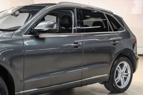 2017 Audi Q5 2.0T quattro Premium Plus