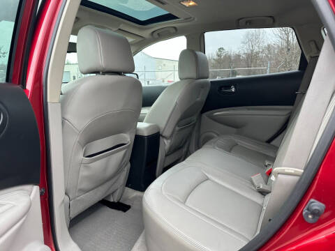 2011 Nissan Rogue SV