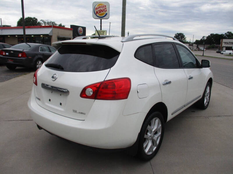 2011 Nissan Rogue SV