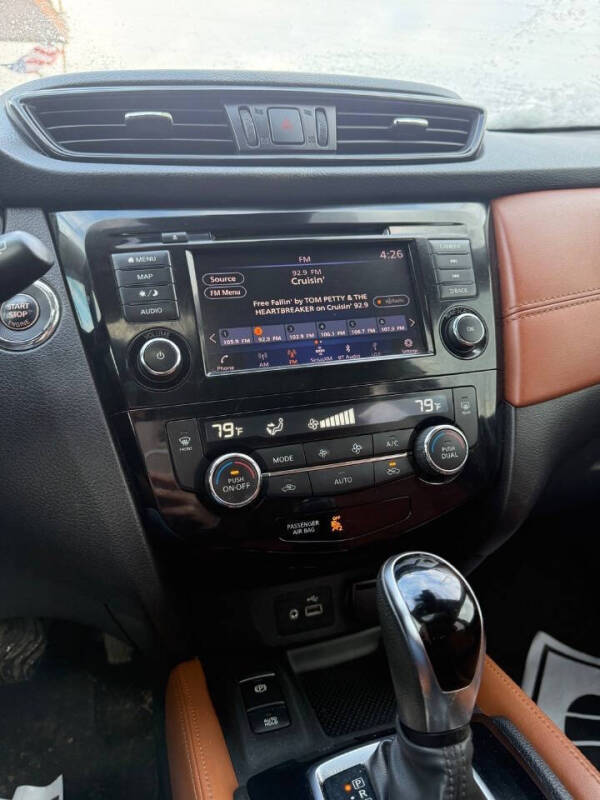 2018 Nissan Rogue SL