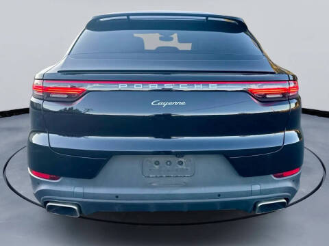 2021 Porsche Cayenne Coupe
