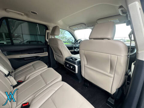2022 Ford Expedition XLT