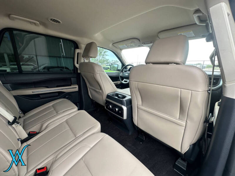 2022 Ford Expedition XLT