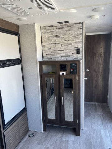 2019 OZARK 2500