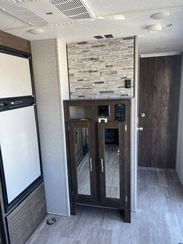 2019 OZARK 2500