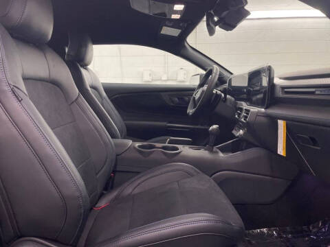 2025 Ford Mustang Dark Horse