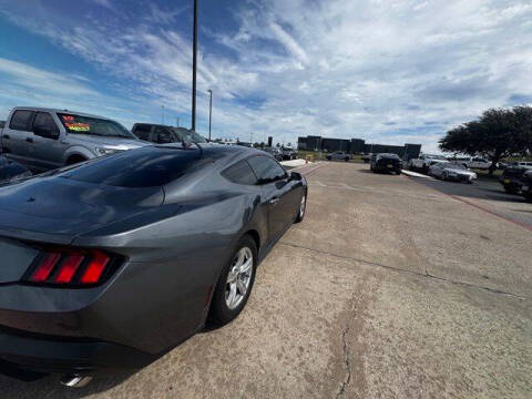 2024 Ford Mustang EcoBoost