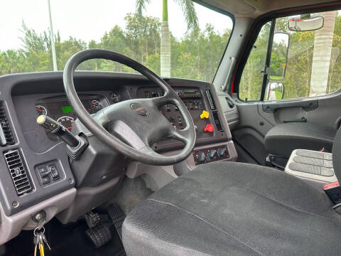 2017 Freightliner M2 106