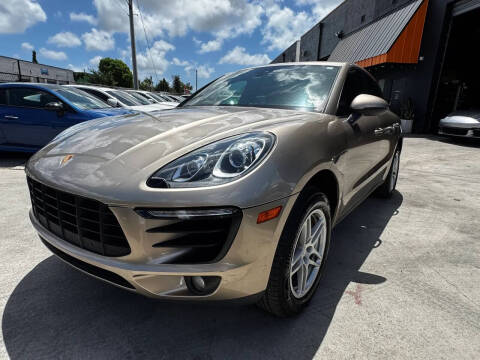 2017 Porsche Macan